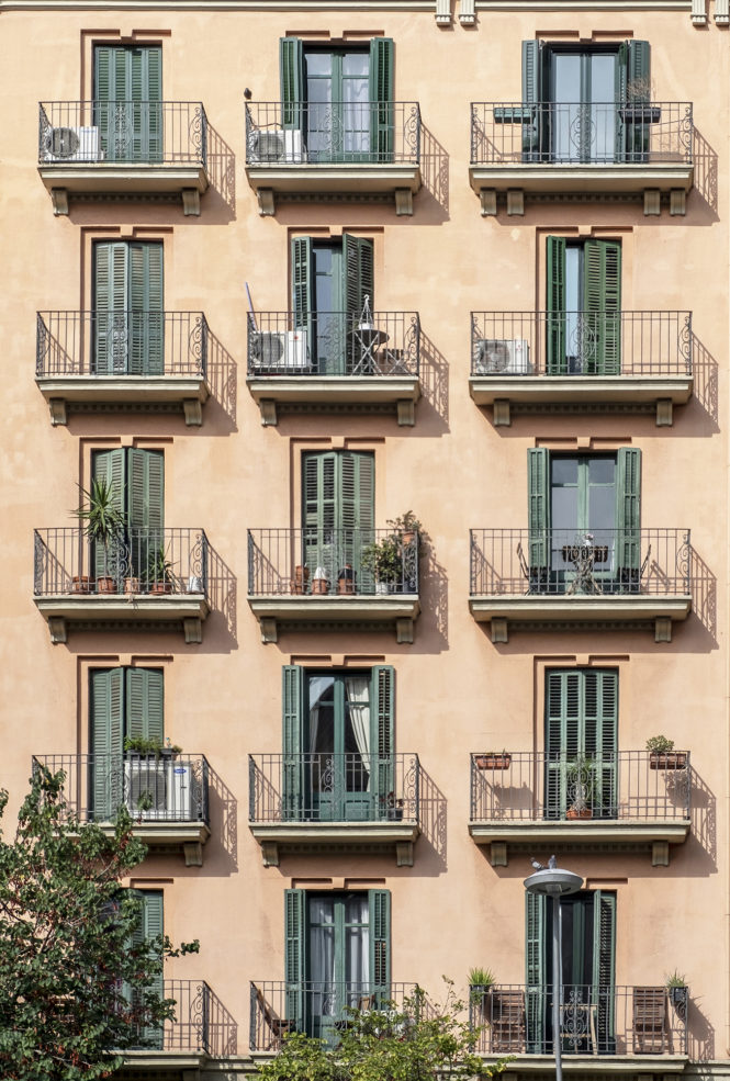 Barcelona typical facades - @msubirats