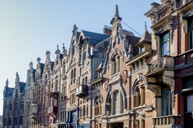 Plazas de Vrijdagmarkt - Gante - @msubirats